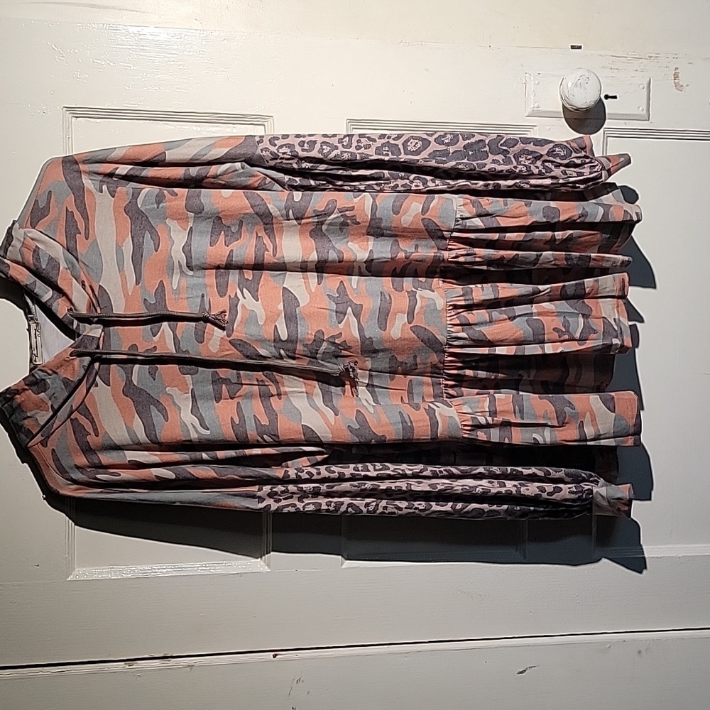 Hooded dressy camo/leopard shirt
